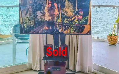 TV support 32 to 65 inch in box like new